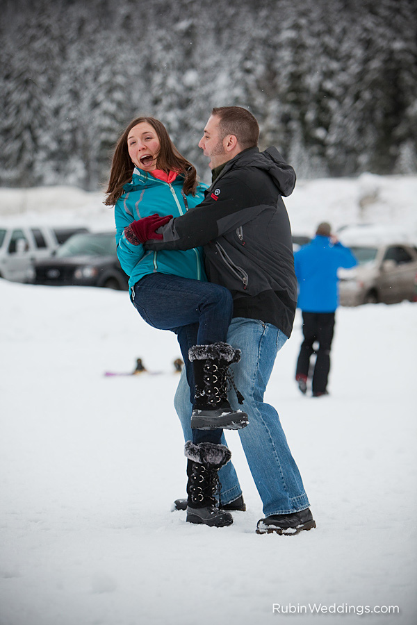 Snoqualmie_Pass_Engagement_Session_Photography_003