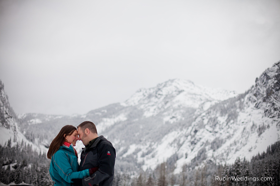 Snoqualmie_Pass_Engagement_Session_Photography_006