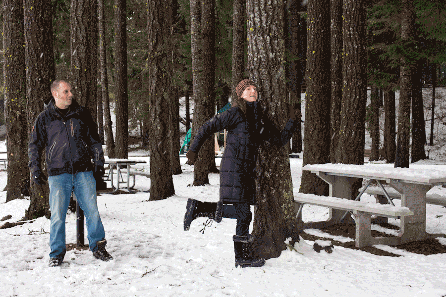 Snowy-Enagement-Session-Photography.giff20002