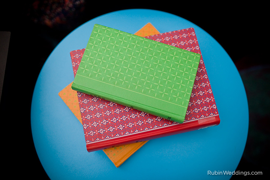 Downtown-Seattle-Library-Photos-Engagement-Photography0014