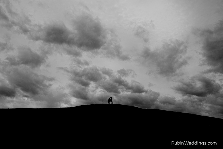 Downtown-Seattle-Library-Photos-Engagement-Photography0031