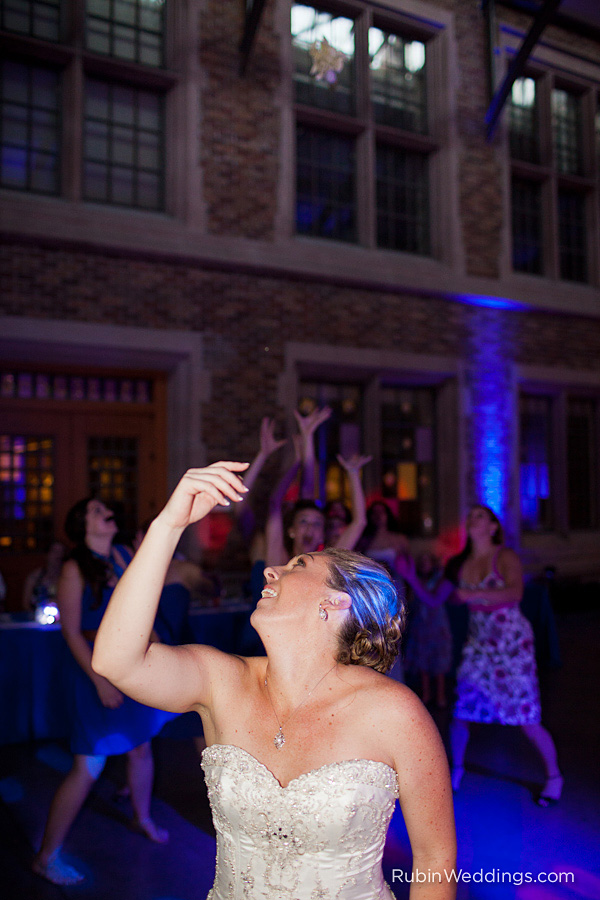 University_of_Washington_Seattle_Wedding_Photography_053